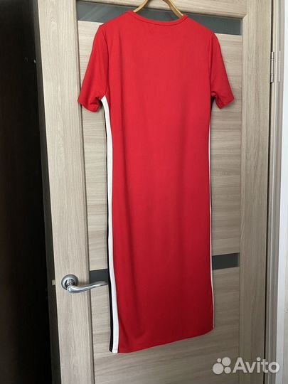 Платье bershka