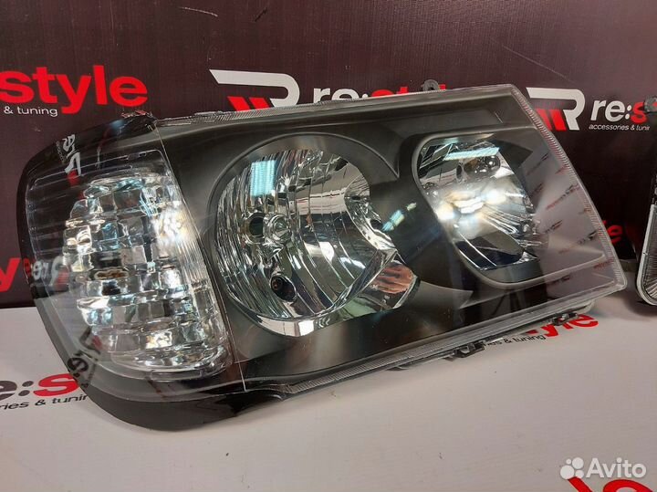 Фары Land Cruiser 100 1м 98-02 Стиль 2007 O2490