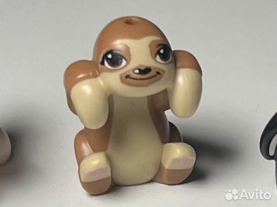 2 фигурки для Анны