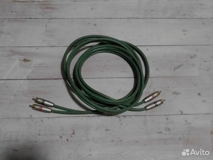 Чернов кабель,cold RCA plag. Подиумы под колонки