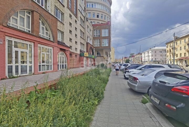 Торговая площадь 141 м²центр трафик Без комиссии