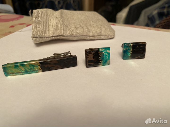 Запонки и зажим для галстука (дерево)