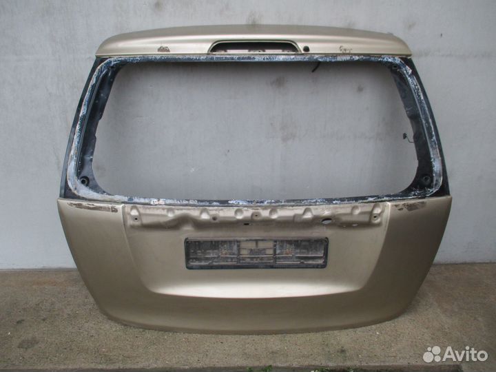 Дверь багажника Kia Carnival 2 2005-2014