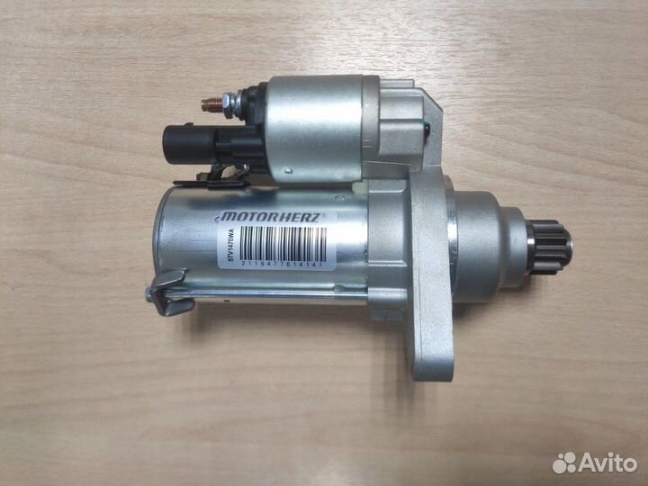 Стартер Volkswagen Passat B7 1.8 TSI