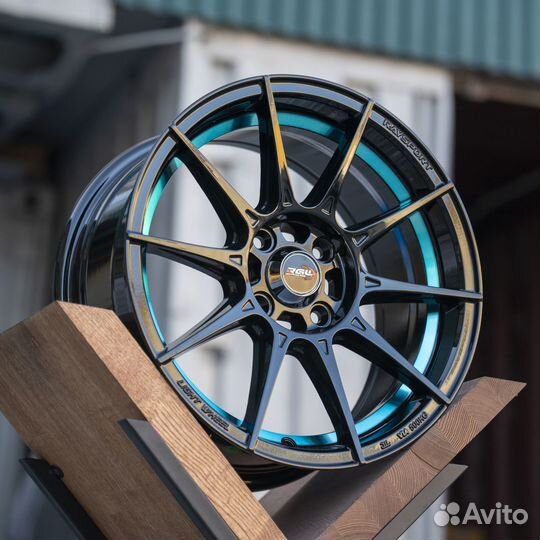 Комплект новых литых дисков ''15 4х100 rays