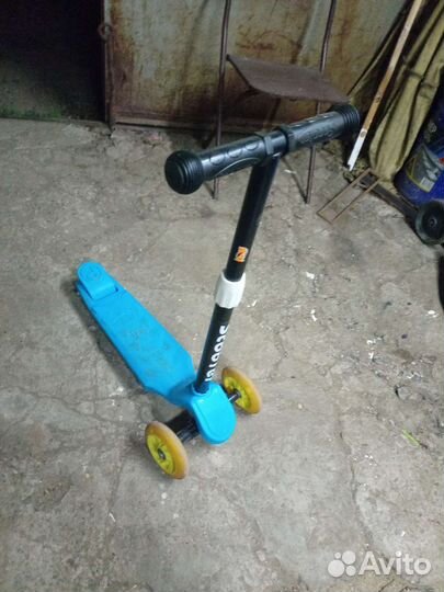 Самокат детский трехколесный
