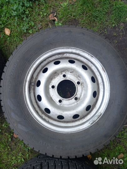 Зимние колеса на ниву