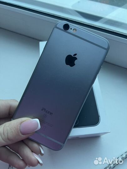 iPhone 6S, 32 ГБ