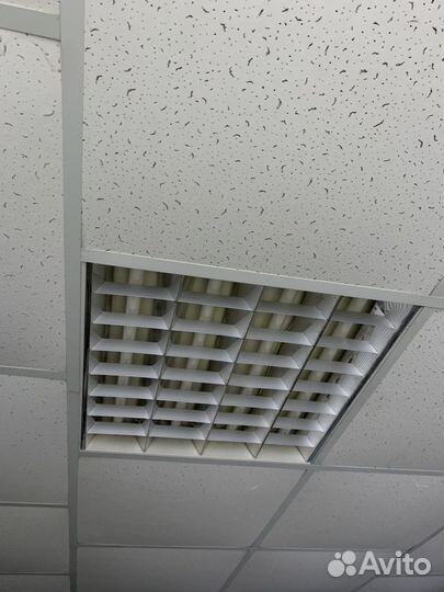 Светильник потолочный