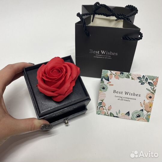 Коробка для ювелирных украшений