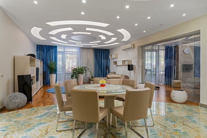 4-к. квартира, 208,8 м², 8/10 эт.