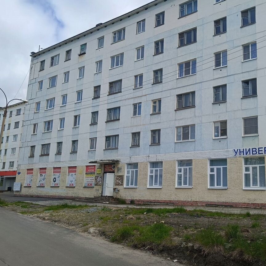 Квартира 2-комн. 44 м² в пгт Никель — фото 2