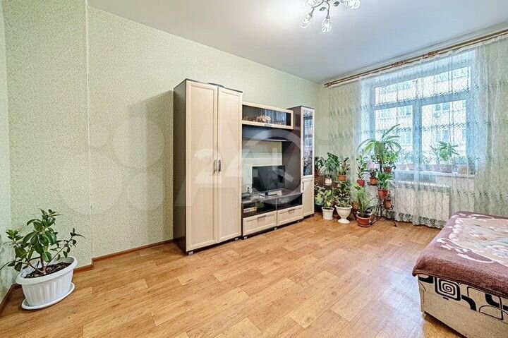 3-к. квартира, 71,4 м², 2/4 эт.