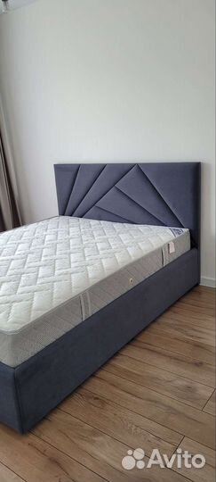 Кровать двухспальная 160х200 Гриф