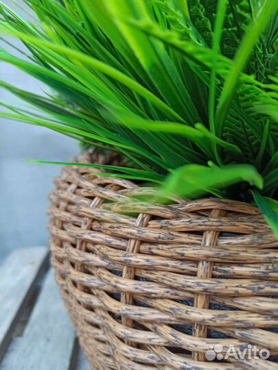 Кашпо плетенное из ротанга