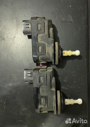Моторчик корректора фар на Шевроле Авео