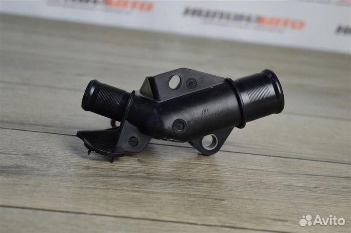 Фланец системы охлаждения citroen C4 (2)