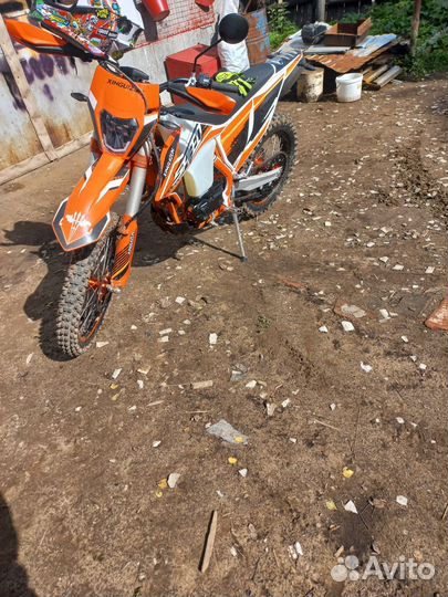 Мотоцикл XGZ ZH250GY-4B-PR250-EFI на инжекторе