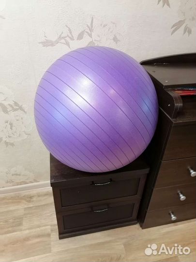 Мяч гимнастический