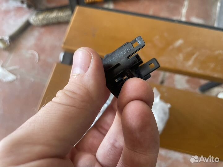 Комплект крепления датчика парковки (слепых зон)