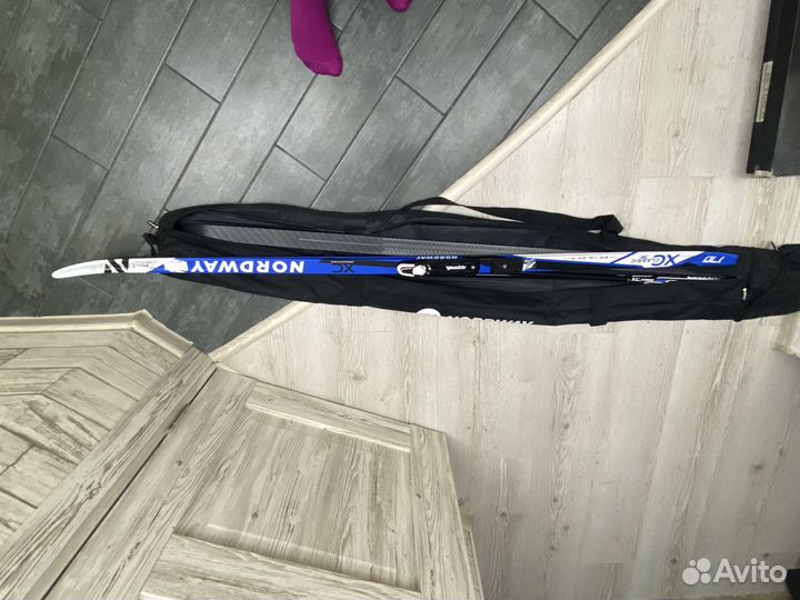 Комплект беговых лыж +ботинки