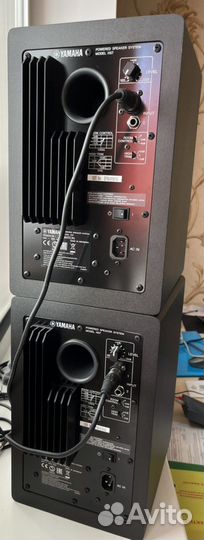Студийные мониторы Yamaha HS7