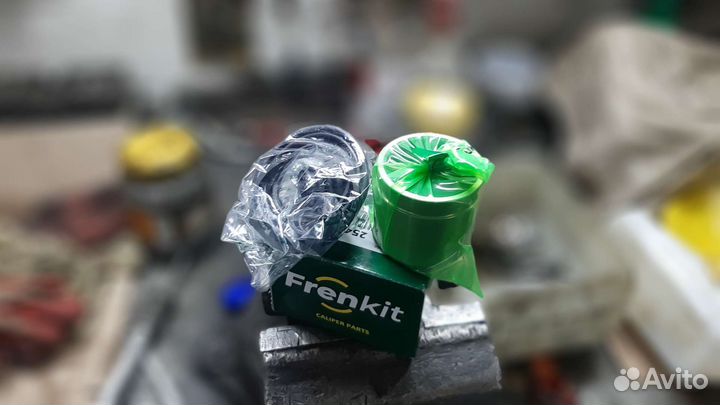 Ремкомплект тормозного супорта Hyundai Accent