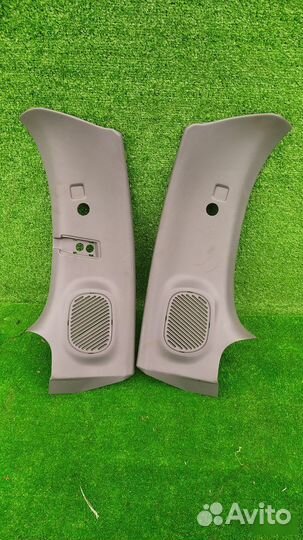 Обшивка стойки кузова задняя Nissan Serena SR20DE