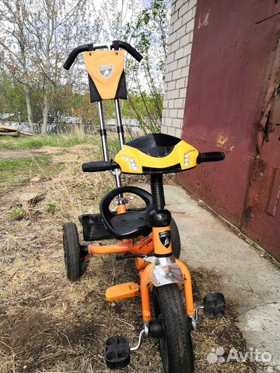 Трехколесный велосипед Lamborghini