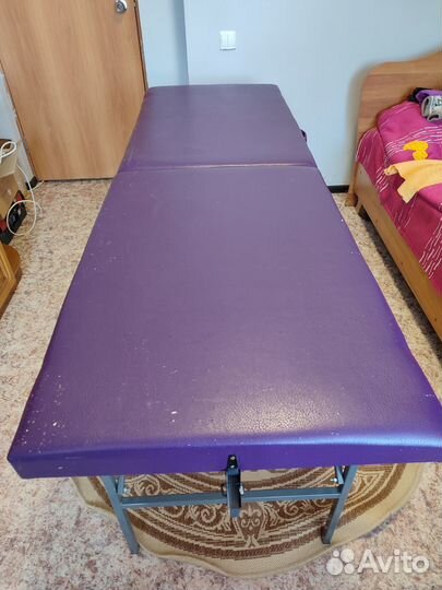 Кушетка для наращивания ресниц