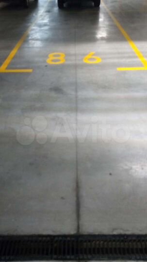 Машиноместо