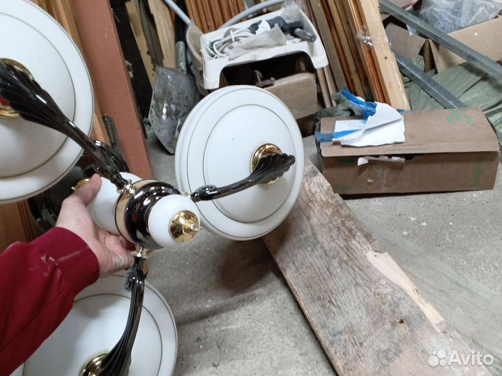 Люстра потолочная бу