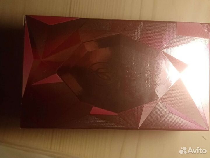 Видно на фото