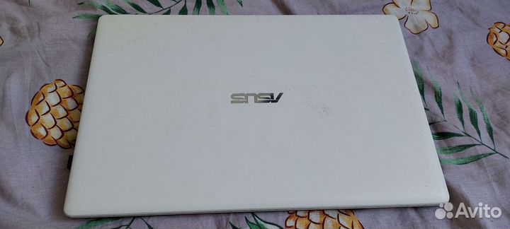 Ноутбук asus x551m