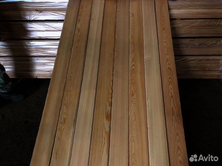 Доски лиственницы: прочный строительный материал