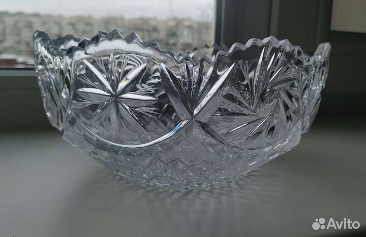 Большой хрустальный салатник, d 21см
