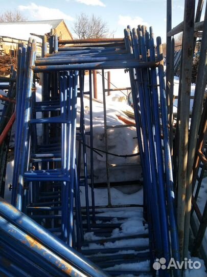 Рамные леса строительные, комплектующие