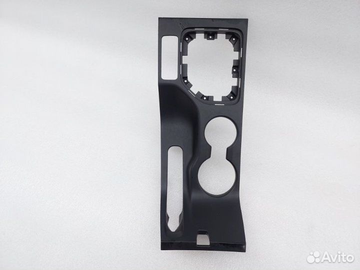 Накладка центральной консоли Hyundai Tucson TL