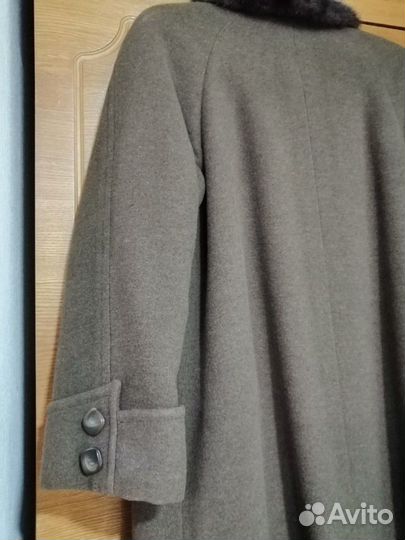 Пальто зимнее, воротник норка