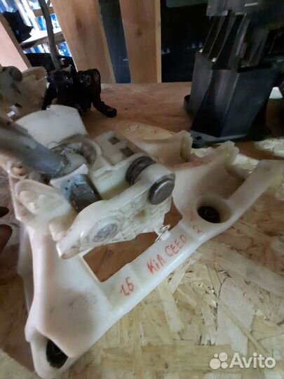 Kia ceed 2 кулиса