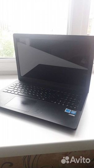 Ноутбук asus