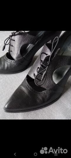 Ботильоны Stuart Weitzman 39р-р