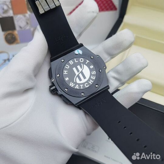 Бомбезные мужские часы Hublot King Power