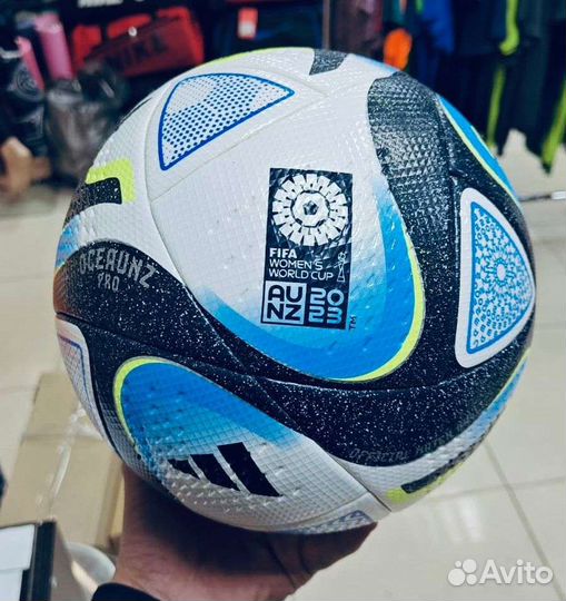 Футбольный мяч adidas 2021/2022 оригинал