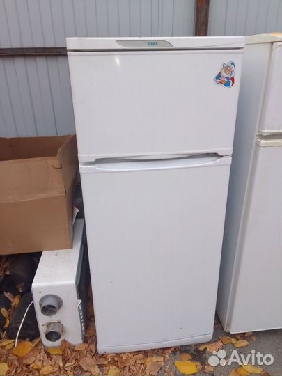 Холодильник Stinol