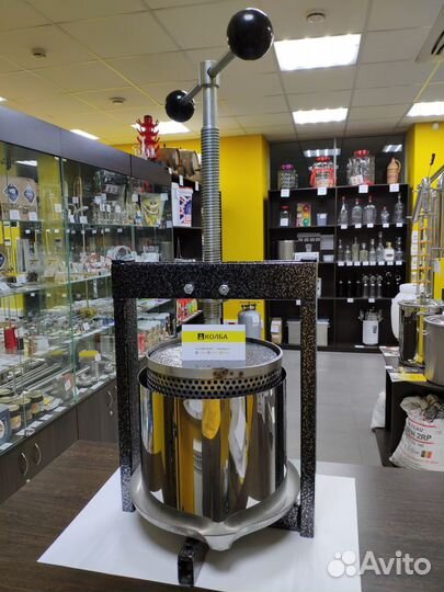 Пресс-соковыжиматель 6л 