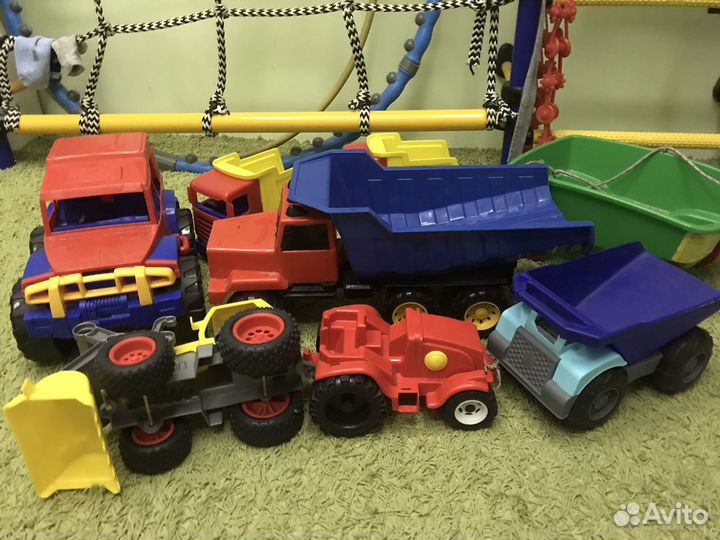 Детские игрушки