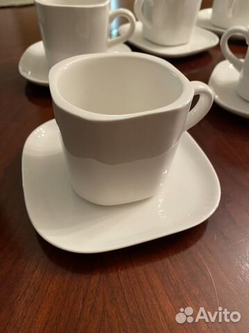 Сервиз чашек и блюдец 6 штук
