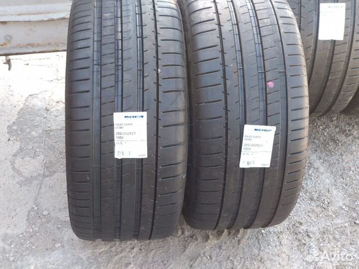 Michelin Pilot Super Sport 285/35 R21 105Y