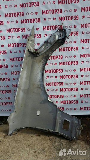 Крыло левое Lexus Ls430 2004